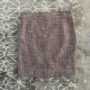 EUC Loft Outlet 8 Tweed styled skirt, cranberry, lined skirt, never worn